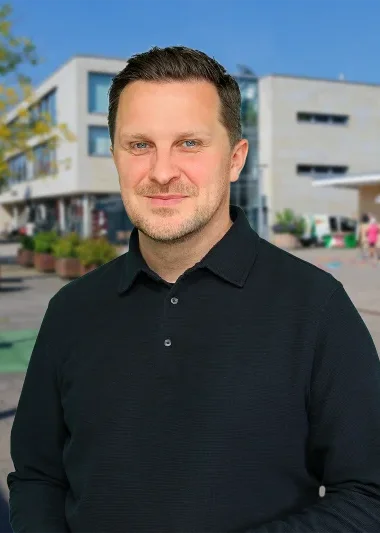 Porträt von Aleksander Potrykus Kandidat für den Rat der Stadt Hemmingen bei der Kommunalwahl 2026